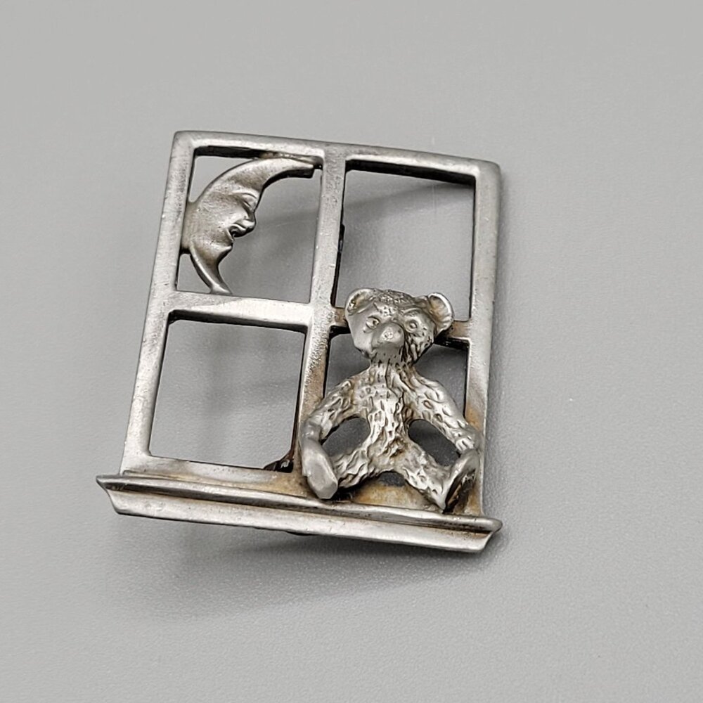 Mystique Teddy Bear Moon in Window Frame Brooch Pin Pewter Silver Tone